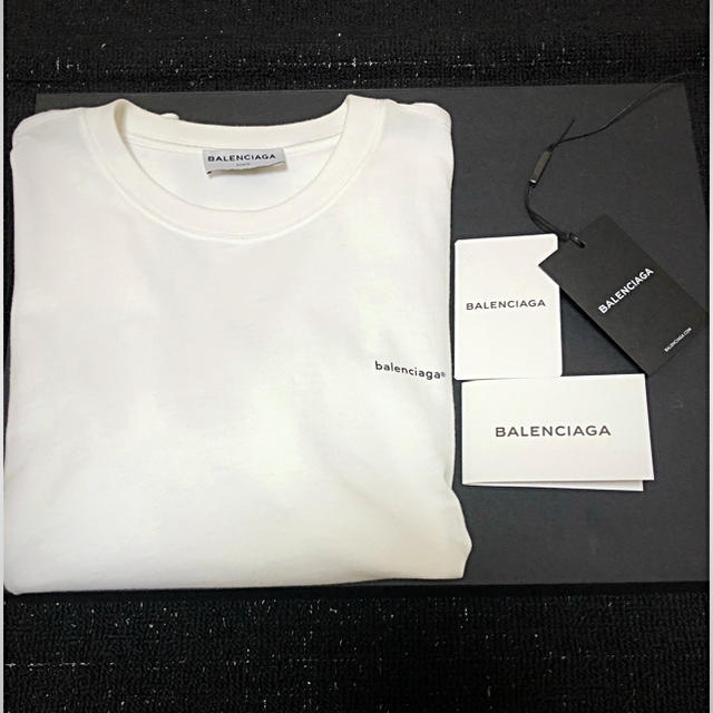 Balenciaga(バレンシアガ)のbalenciaga バレンシアガ Ｔシャツxs ショート丈 メンズのトップス(Tシャツ/カットソー(半袖/袖なし))の商品写真