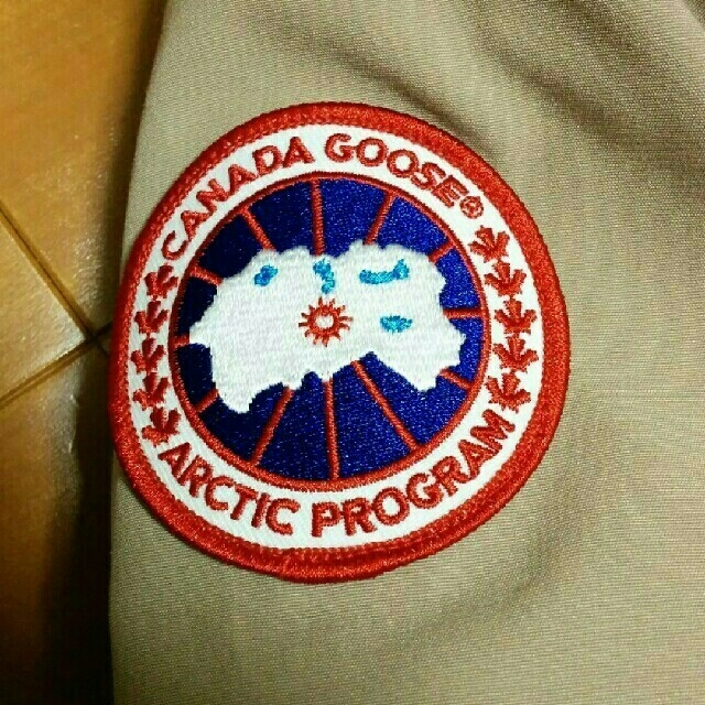 CANADA GOOSE(カナダグース)のカナダグース未使用 レディースのジャケット/アウター(ダウンジャケット)の商品写真