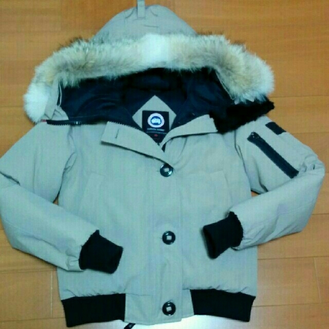 CANADA GOOSE(カナダグース)のカナダグース未使用 レディースのジャケット/アウター(ダウンジャケット)の商品写真