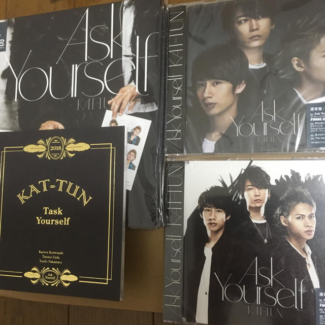 KAT-TUN(カトゥーン)のKAT-TUN／Ask Yourself エンタメ/ホビーのタレントグッズ(アイドルグッズ)の商品写真