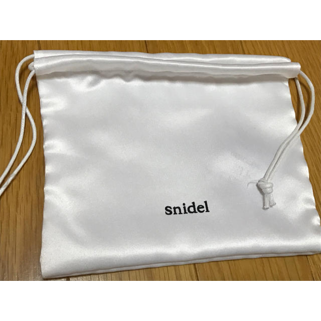 SNIDEL(スナイデル)のsnidel ノベルティー クリアバック ショルダーミニポーチ 新品未使用 レディースのバッグ(ショルダーバッグ)の商品写真