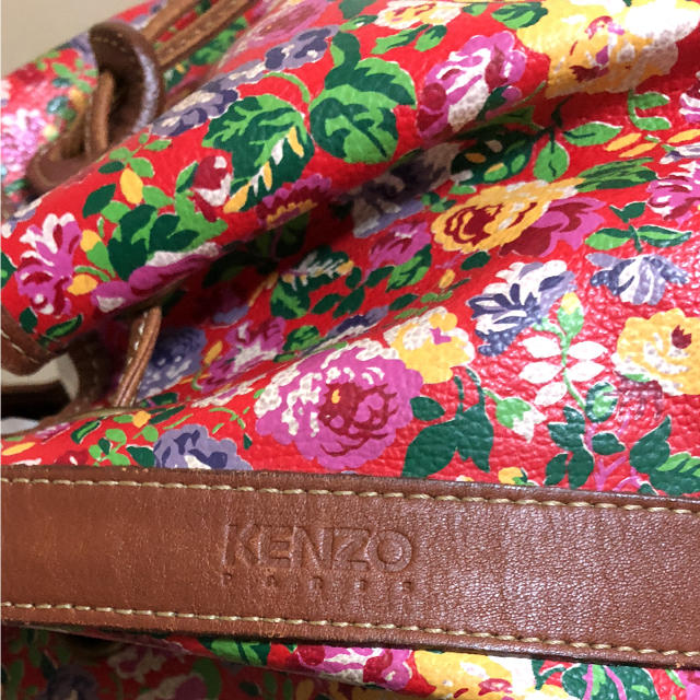 KENZO(ケンゾー)の中古品 KENZO PARIS 総花柄 ショルダーバッグ 巾着 レディースのバッグ(ショルダーバッグ)の商品写真