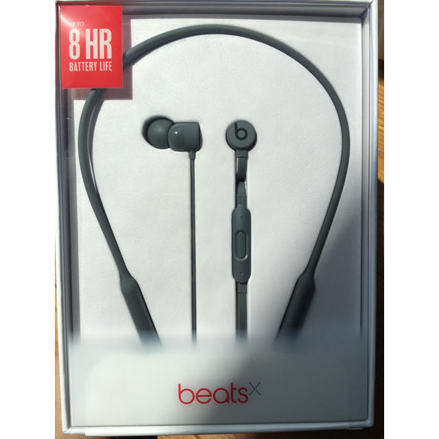 Beats by Dr Dre(ビーツバイドクタードレ)の BeatsX ワイヤレスイヤホン グレー MNLV2PA/A スマホ/家電/カメラのオーディオ機器(ヘッドフォン/イヤフォン)の商品写真