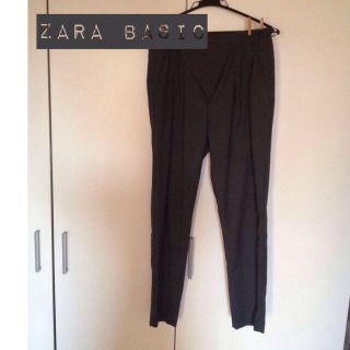 ザラ(ZARA)のZARA ♡スラックス(クロップドパンツ)