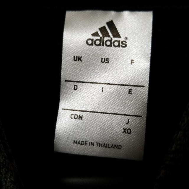 adidas(アディダス)の新品　adidas NBA chicago bulls　スウェット　パーカー メンズのトップス(スウェット)の商品写真