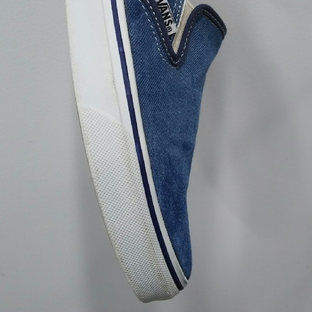 VANS(ヴァンズ)の【1回着用！】
ヴァンズ  スリッポンデニムスニーカー
26.5㎝ メンズの靴/シューズ(スニーカー)の商品写真