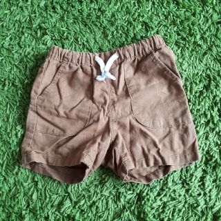 エイチアンドエム(H&M)のキャメル色半ズボン(パンツ/スパッツ)