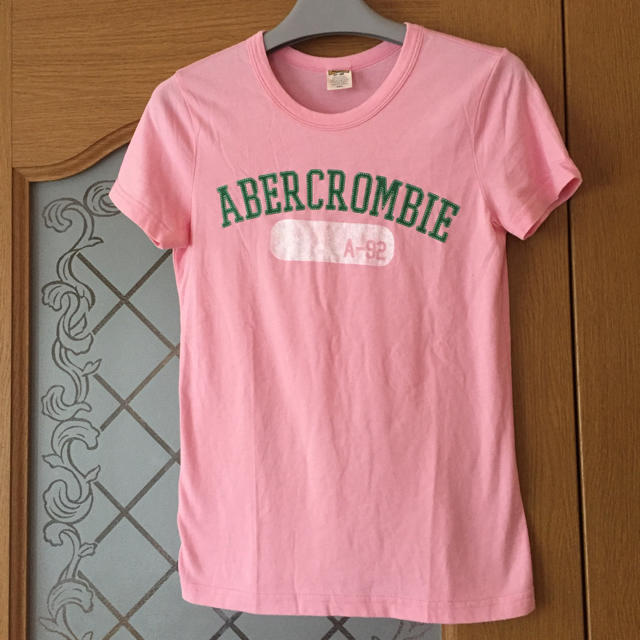 Abercrombie&Fitch(アバクロンビーアンドフィッチ)のアバクロTシャツ☻︎ M size レディースのトップス(Tシャツ(半袖/袖なし))の商品写真