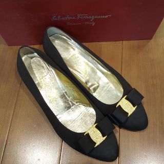 サルヴァトーレフェラガモ(Salvatore Ferragamo)のフェラガモ　パンプス(ハイヒール/パンプス)