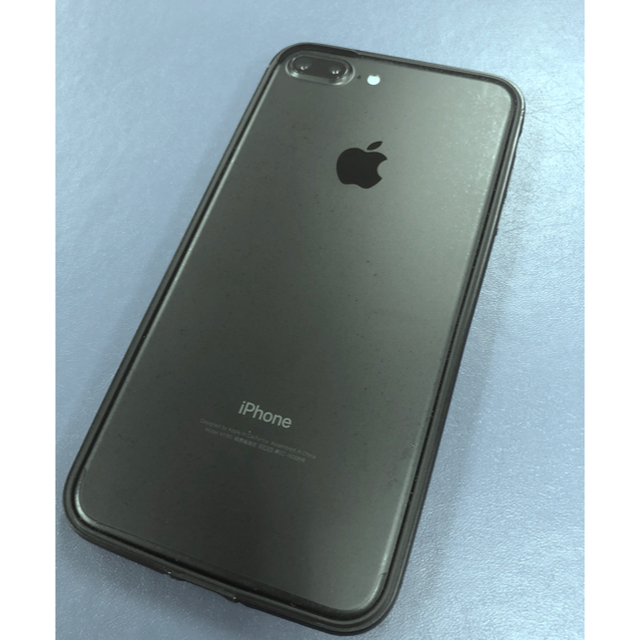 Apple(アップル)のSIMフリー★docomo iPhone7plus ブラック 256GB スマホ/家電/カメラのスマートフォン/携帯電話(スマートフォン本体)の商品写真