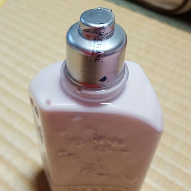 L'OCCITANE(ロクシタン)のL'OCCITANE　ボディミルク コスメ/美容のボディケア(その他)の商品写真