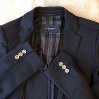 バーバリー(BURBERRY)の美品バーバリーBurberry人気テーラードジャケット♫(テーラードジャケット)