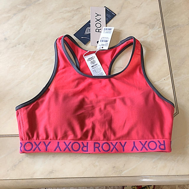 Roxy(ロキシー)のロキシー★スポーツブラ★サイズS スポーツ/アウトドアのトレーニング/エクササイズ(ヨガ)の商品写真