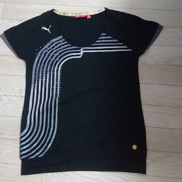 PUMA(プーマ)のPUMAのTシャツ レディースのトップス(Tシャツ(半袖/袖なし))の商品写真