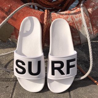 ヴァンズ(VANS)のサーフブランド★lussosurf シャワーサンダル 42★ベナッシ ジースター(サンダル)