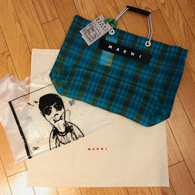 《MARNI》マルニフラワーカフェ ショッピングバッグ