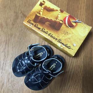 コドモビームス(こども ビームス)のsalt water sandals shark navy 新品未使用(サンダル)