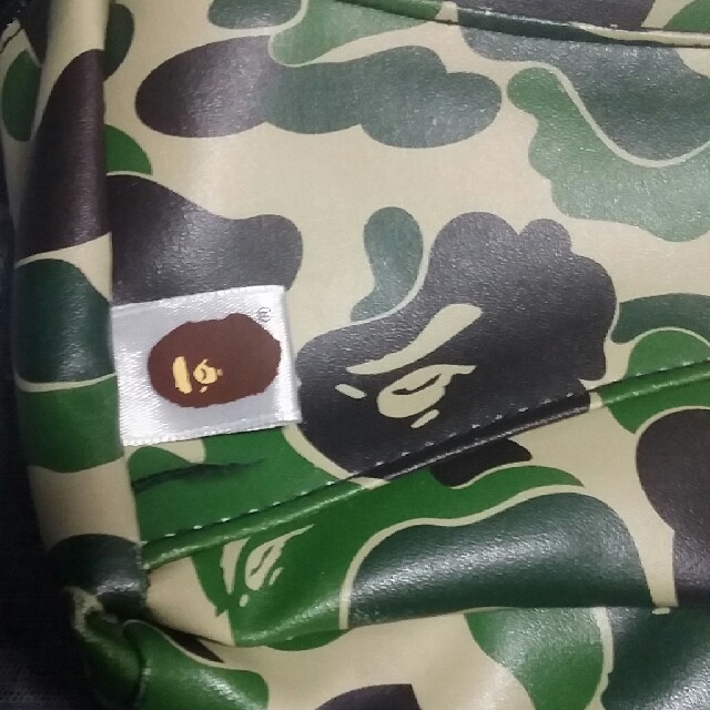 A BATHING APE(アベイシングエイプ)のエイプ ボディバッグ メンズのバッグ(ボディーバッグ)の商品写真