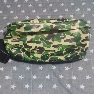 アベイシングエイプ(A BATHING APE)のエイプ ボディバッグ(ボディーバッグ)