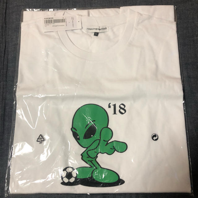 COMME des GARCONS(コムデギャルソン)の白 L gosha rubchinskiy alien Tシャツ メンズのトップス(Tシャツ/カットソー(半袖/袖なし))の商品写真