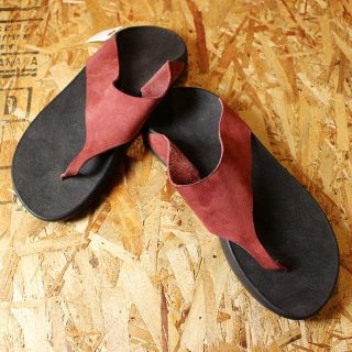 チャコ(Chaco)のチャコ 古着 レッド レディース スウェードレザー サンダル 27cm ss30(サンダル)