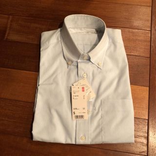 ユニクロ(UNIQLO)のUNIQLO シャツ(シャツ)