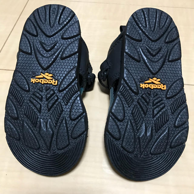 Reebok(リーボック)のReebok リーボックサンダル 12cm ほぼ新品 キッズ/ベビー/マタニティのベビー靴/シューズ(~14cm)(サンダル)の商品写真