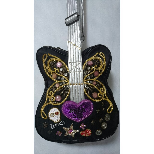 ANNA SUI ギター型 数量限定シリアルナンバー入りバッグ