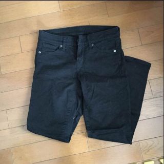 ユニクロ(UNIQLO)のUNIQLO パンツ CN150/56A ブラック(チノパン)