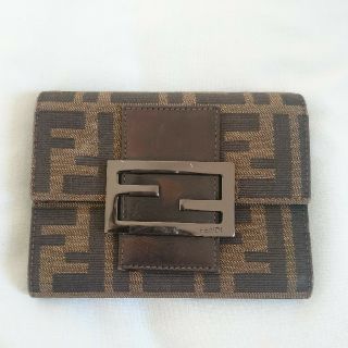 フェンディ(FENDI)の小太郎様専用 フェンディ 財布 モノグラム fendi 折り財布 フランス(財布)