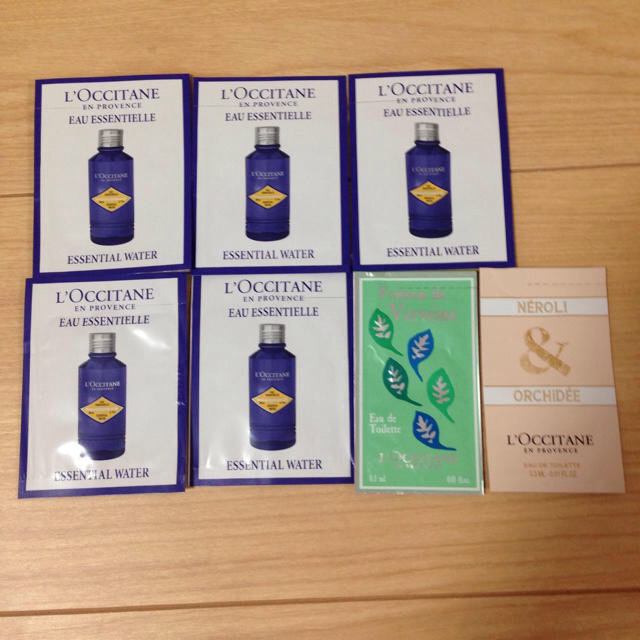 L'OCCITANE(ロクシタン)のロクシタン サンプルセット コスメ/美容のキット/セット(サンプル/トライアルキット)の商品写真