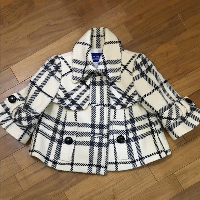 BURBERRY BLUE LABEL(バーバリーブルーレーベル)のBURBERRY 女性用ショートコート36 レディースのジャケット/アウター(ピーコート)の商品写真