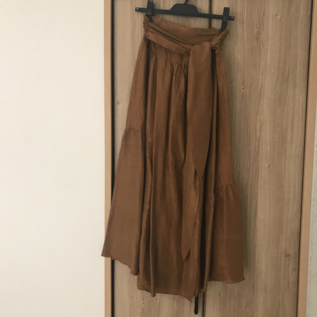 TOMORROWLAND(トゥモローランド)のtomorrowland macphee シルクピースダイ ギャザースカート レディースのスカート(ロングスカート)の商品写真