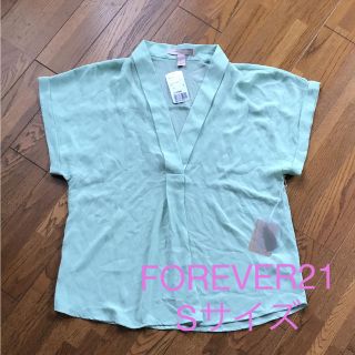 フォーエバートゥエンティーワン(FOREVER 21)の新品！FOREVER21☆シフォンブラウス(シャツ/ブラウス(半袖/袖なし))