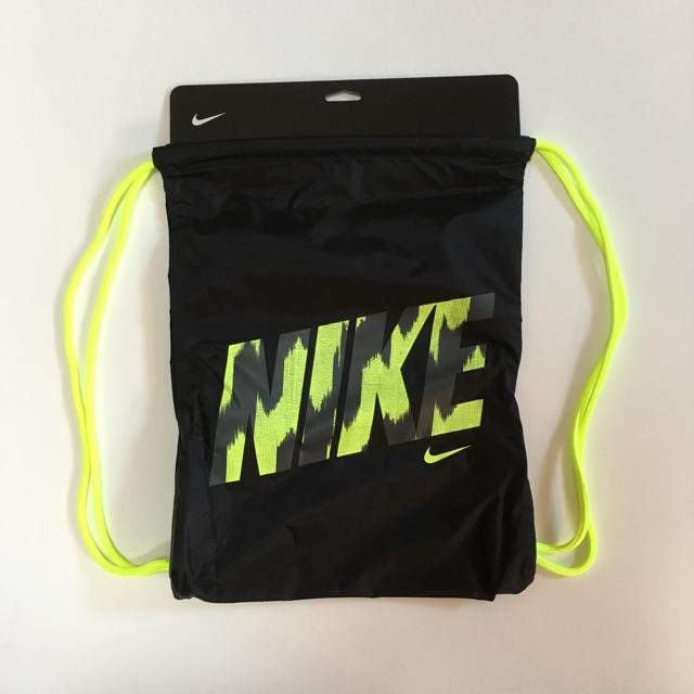 NIKE(ナイキ)の新品 Nike AIR ヤングアスリート ジムバッグ ナップサック ブラック  レディースのバッグ(リュック/バックパック)の商品写真