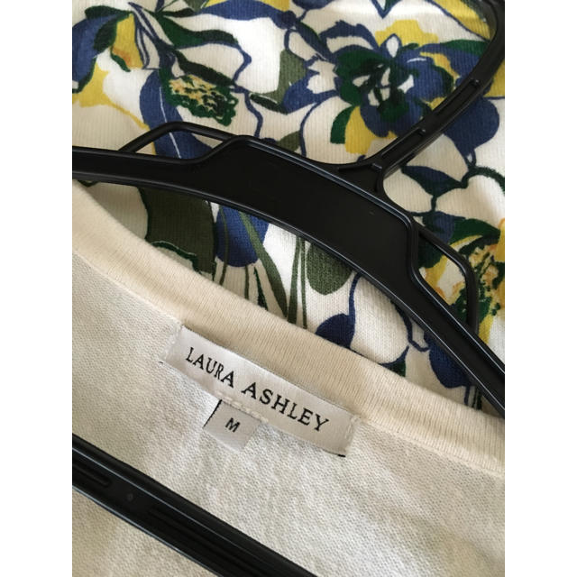 LAURA ASHLEY(ローラアシュレイ)のカーディガン レディースのトップス(カーディガン)の商品写真