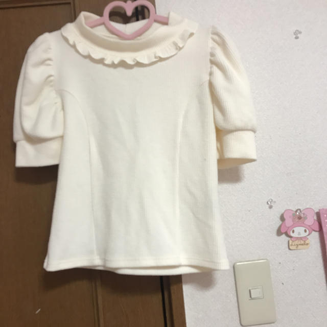 evelyn(エブリン)のパフフリル  レディースのトップス(カットソー(半袖/袖なし))の商品写真