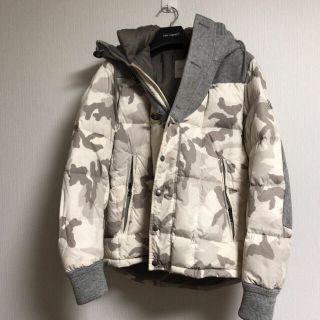 モンクレール(MONCLER)のモンクレール MONCLER BEAUMONT ダウン size2 カモ(ダウンジャケット)