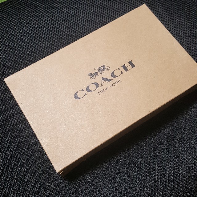 COACH(コーチ)のギフトボックス付き【新品】COACH★リバーシブルで使える ベルト メンズのファッション小物(ベルト)の商品写真