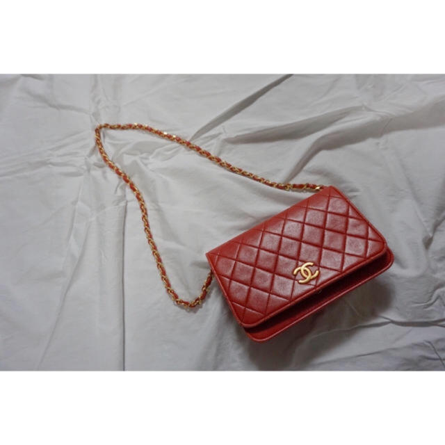 CHANEL vintage chain bag 1