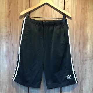 アディダス(adidas)のadidas ハーフパンツ(ショートパンツ)