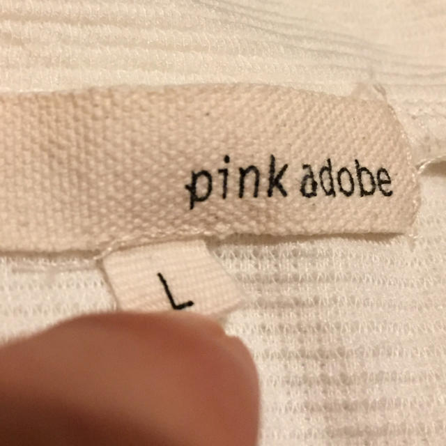 PINK ADOBE(ピンクアドべ)のホワイト カットソー ゆったり目 レディースのトップス(カットソー(半袖/袖なし))の商品写真