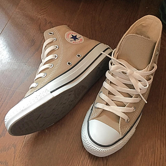 CONVERSE(コンバース)の1回着用☆ コンバース ハイカット ベージュ 22.5 レディースの靴/シューズ(スニーカー)の商品写真