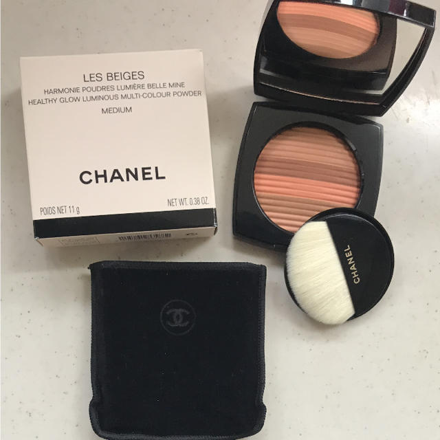 CHANEL(シャネル)のCHANEL レベージュ アーモニー プードゥル ルミエール ミディアム コスメ/美容のベースメイク/化粧品(フェイスパウダー)の商品写真