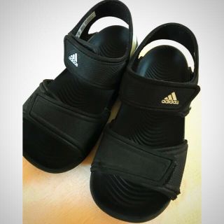 アディダス(adidas)のadidas キッズ サンダル 16cm(サンダル)