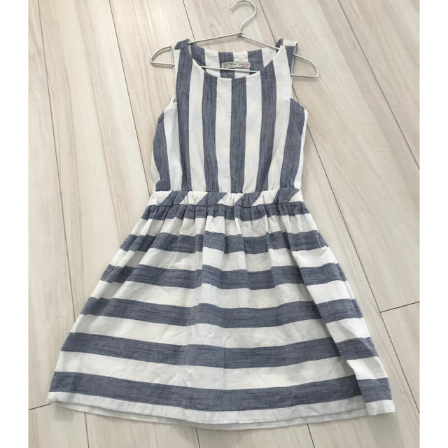 ZARA(ザラ)のZARAGIRL　ワンピース　140 キッズ/ベビー/マタニティのキッズ服女の子用(90cm~)(ワンピース)の商品写真