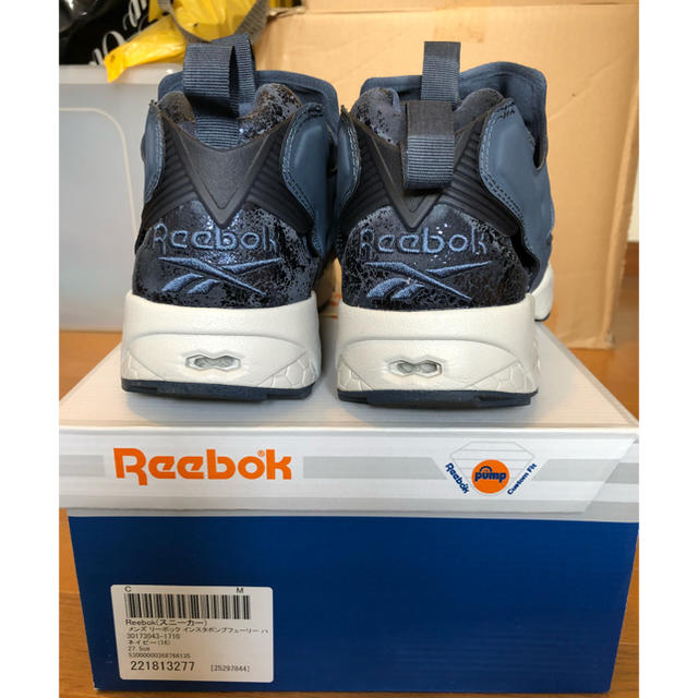 Reebok(リーボック)のリーボック ポンプフューリー 27.5 美品 限定品 メンズの靴/シューズ(スニーカー)の商品写真