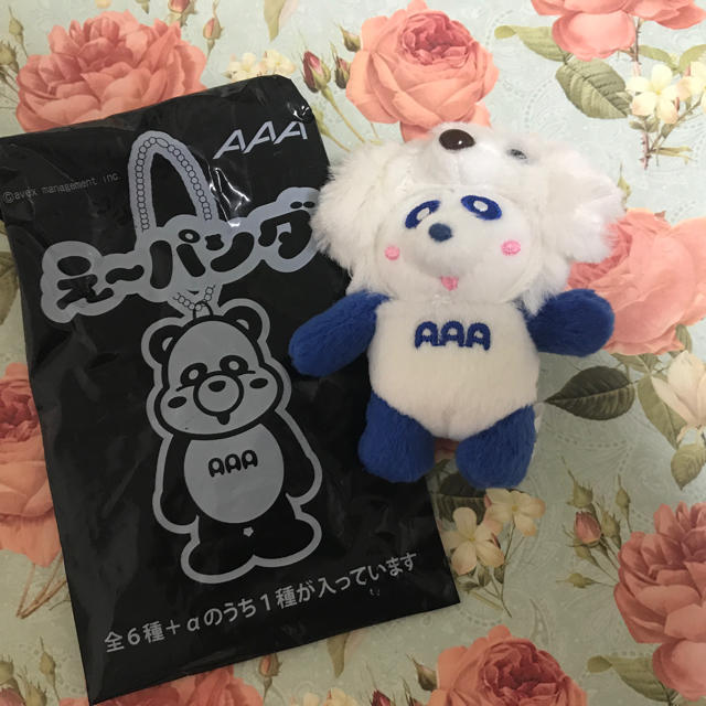 AAA(トリプルエー)のAAA えーパンダキーホルダー犬 エンタメ/ホビーのタレントグッズ(アイドルグッズ)の商品写真