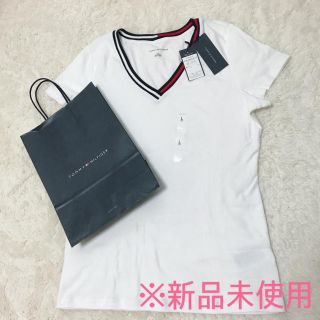 トミーヒルフィガー(TOMMY HILFIGER)のマノン0913様用【試着のみ新品】TOMMY HILFIGER VネックTシャツ(Tシャツ(半袖/袖なし))