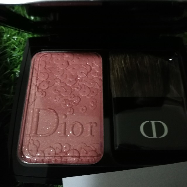 Dior ブラッシュ 
671スプレンダー
 チークカラー